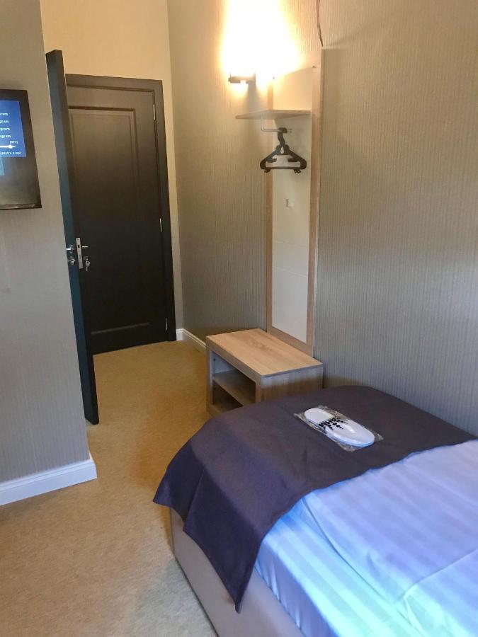 Vila 18 Hotel Boutique Bucarest Esterno foto