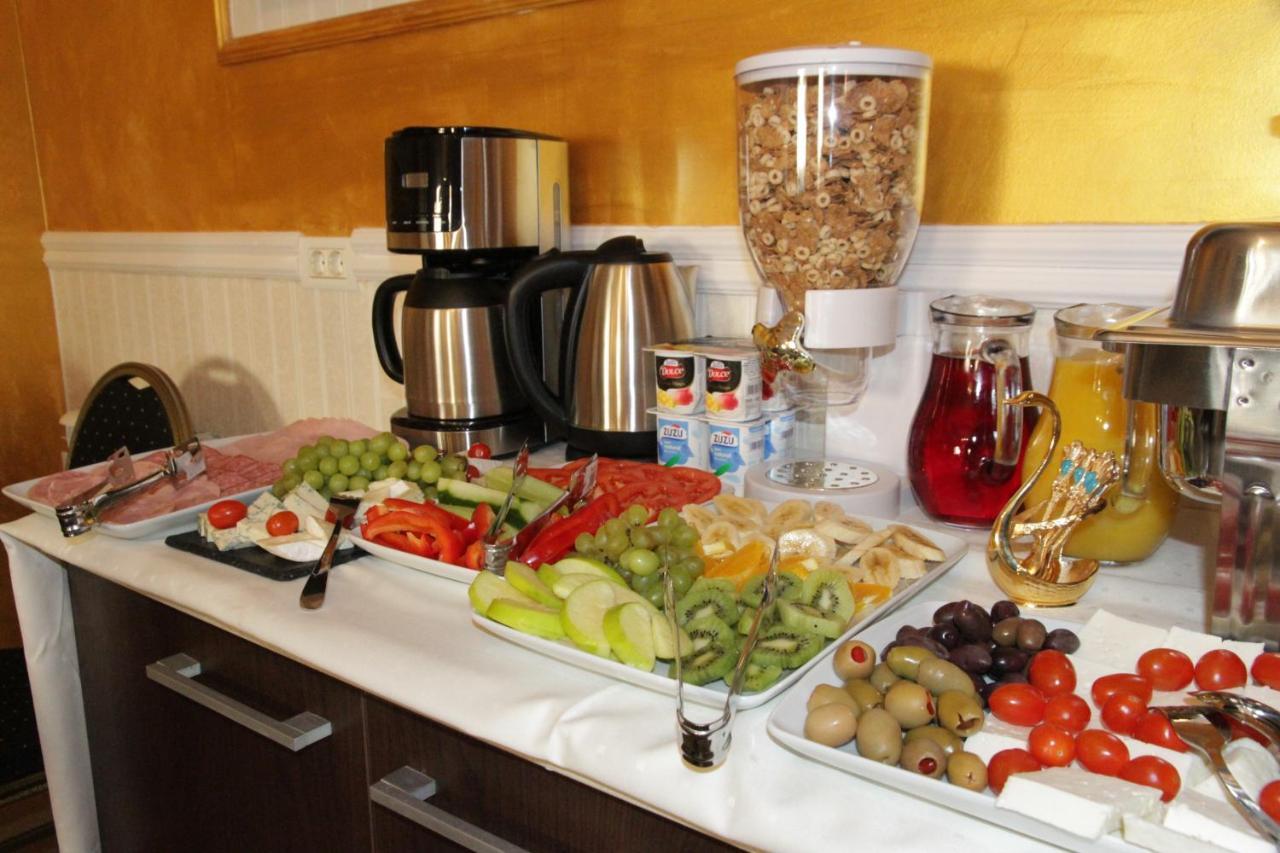Vila 18 Hotel Boutique Bucarest Esterno foto