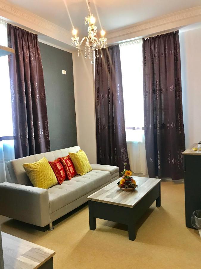 Vila 18 Hotel Boutique Bucarest Esterno foto