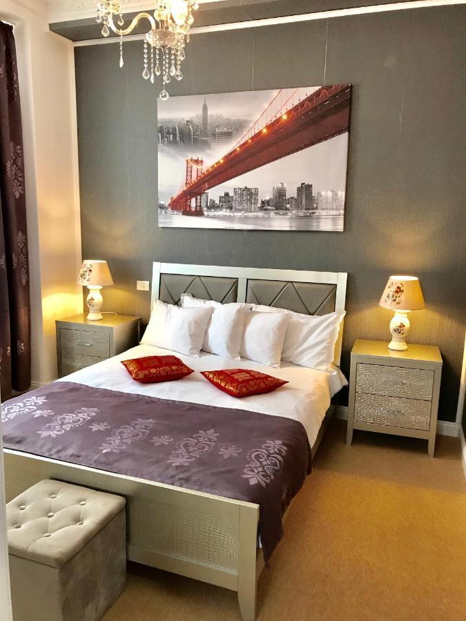 Vila 18 Hotel Boutique Bucarest Esterno foto