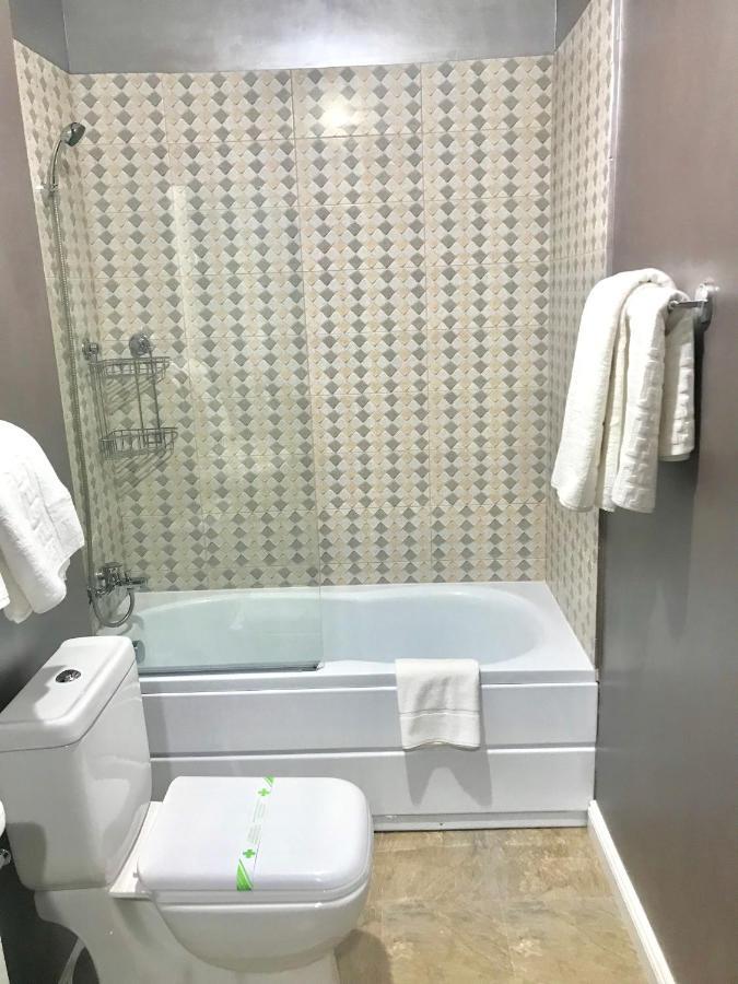 Vila 18 Hotel Boutique Bucarest Esterno foto