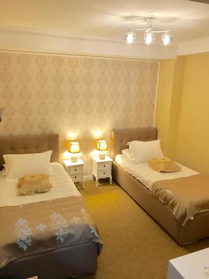 Vila 18 Hotel Boutique Bucarest Esterno foto